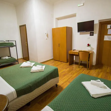 Aquarium Termini Pensionat 3*